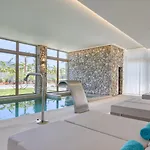 Utopia Blu Τιγκάκι