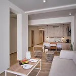 Utopia Blu 4* Τιγκάκι