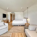 Utopia Blu فندق 4*