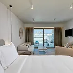 Utopia Blu 4*