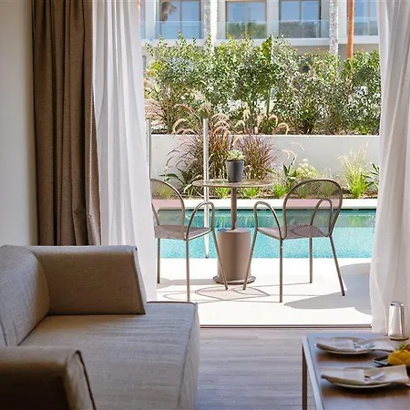 Utopia Blu 4*