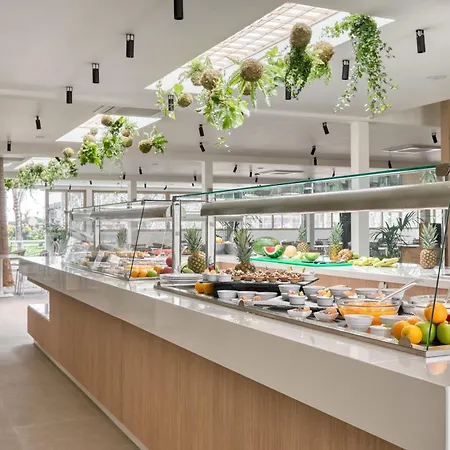 Utopia Blu Hotel 4*