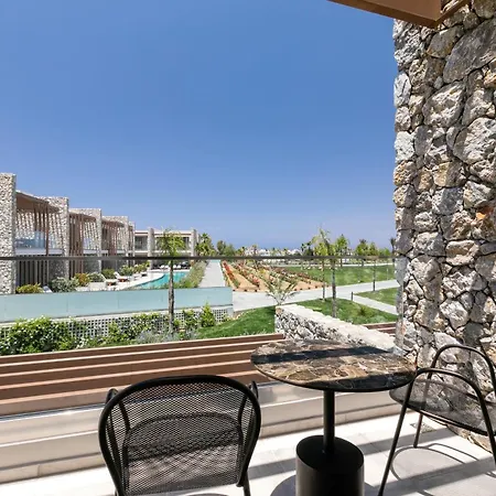 Utopia Blu 4*