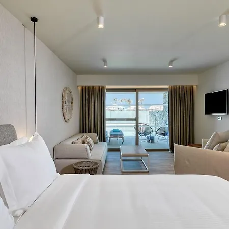 Utopia Blu 4*